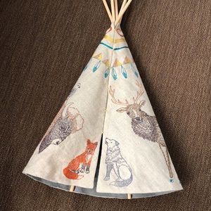Coral & Tusk linen embroidered teepee with animals.